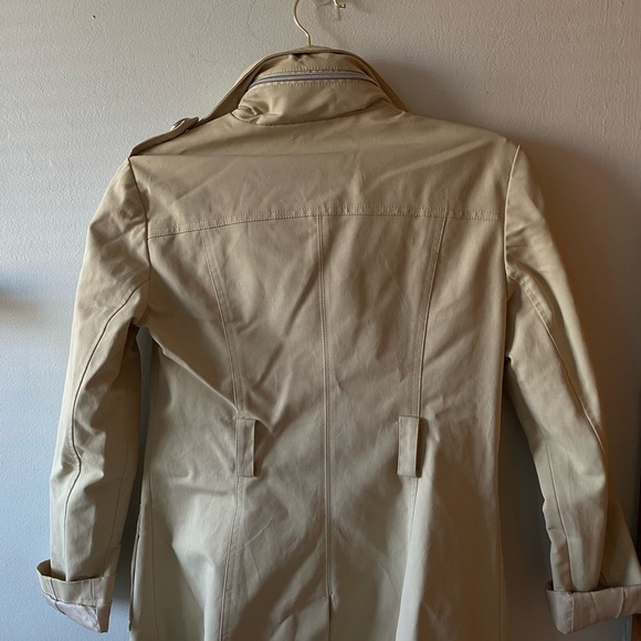 Coat - Picture 2 of 2